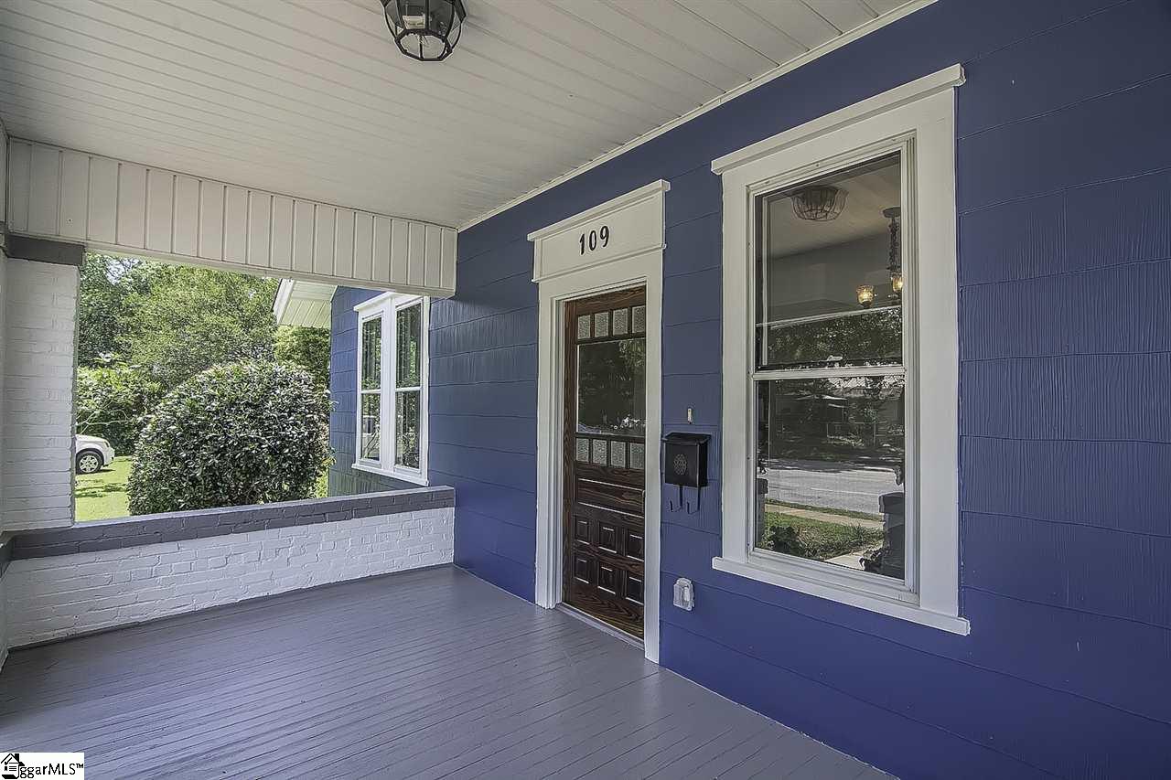 109 Perry Road Greenville, SC 29609 - Photo 4 of 31 Gallery Image 4