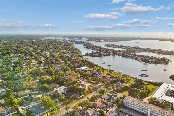 $789,900 | 125 Harbor Bluff Drive, Largo, FL 33770
