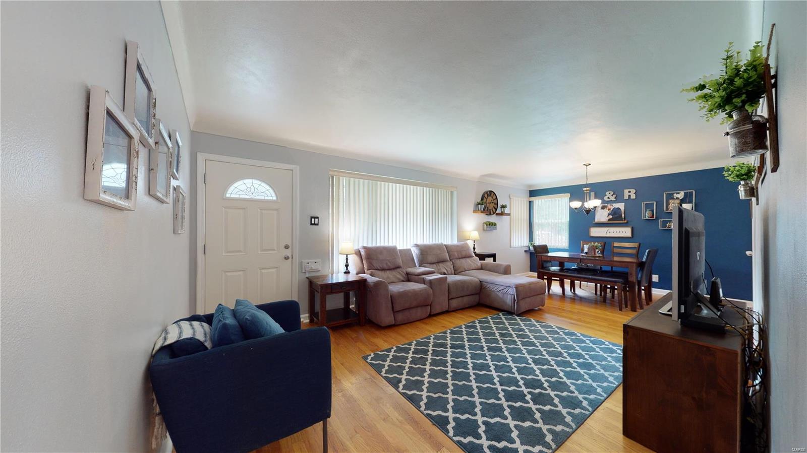 4711 Heege Road St. Louis, MO 63123 - Photo 2 of 23 Gallery Image 2