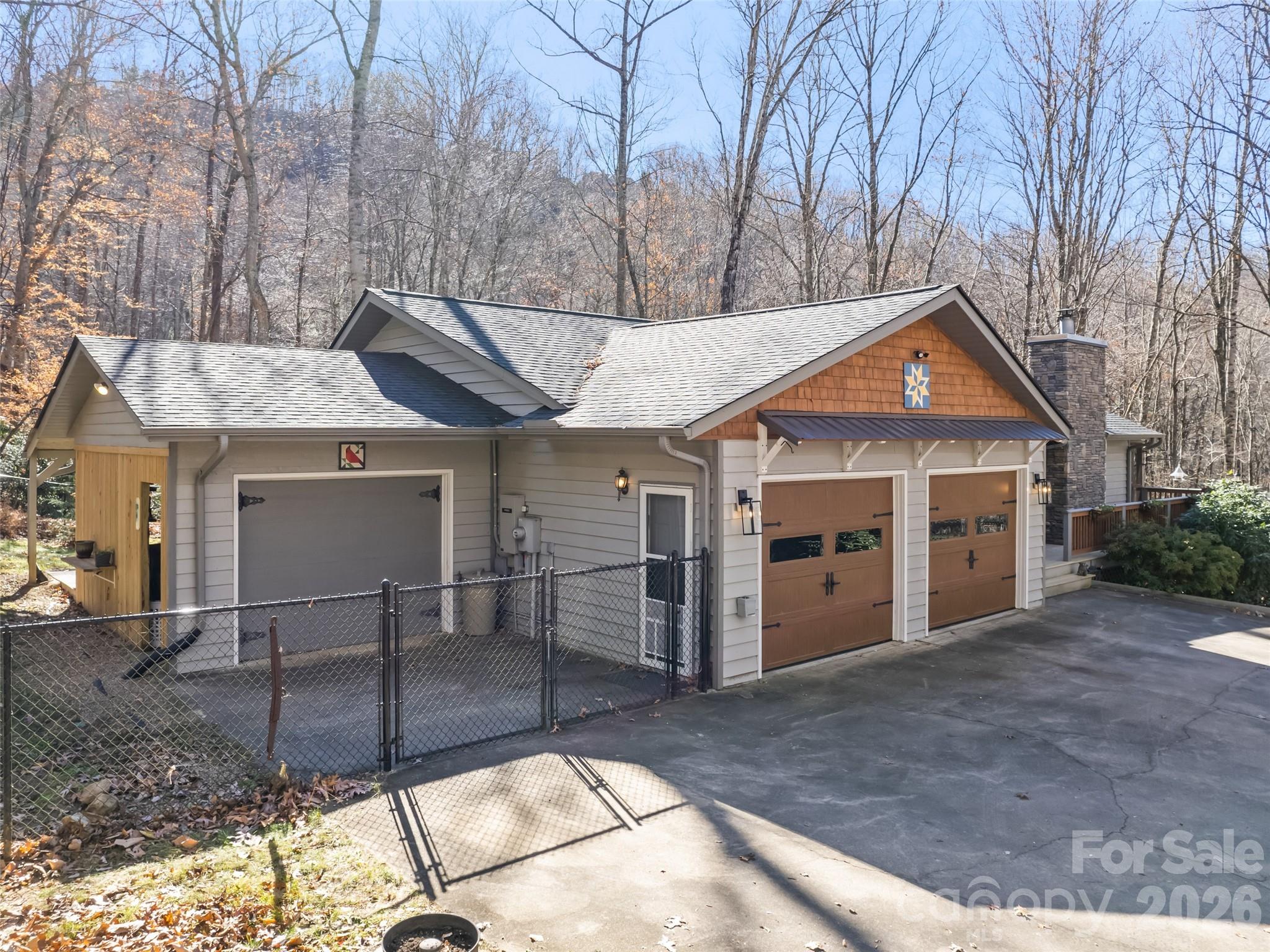 482 Wildcat Mountain Road Waynesville, NC 28786 - Photo 3 of 48 Gallery Image 3
