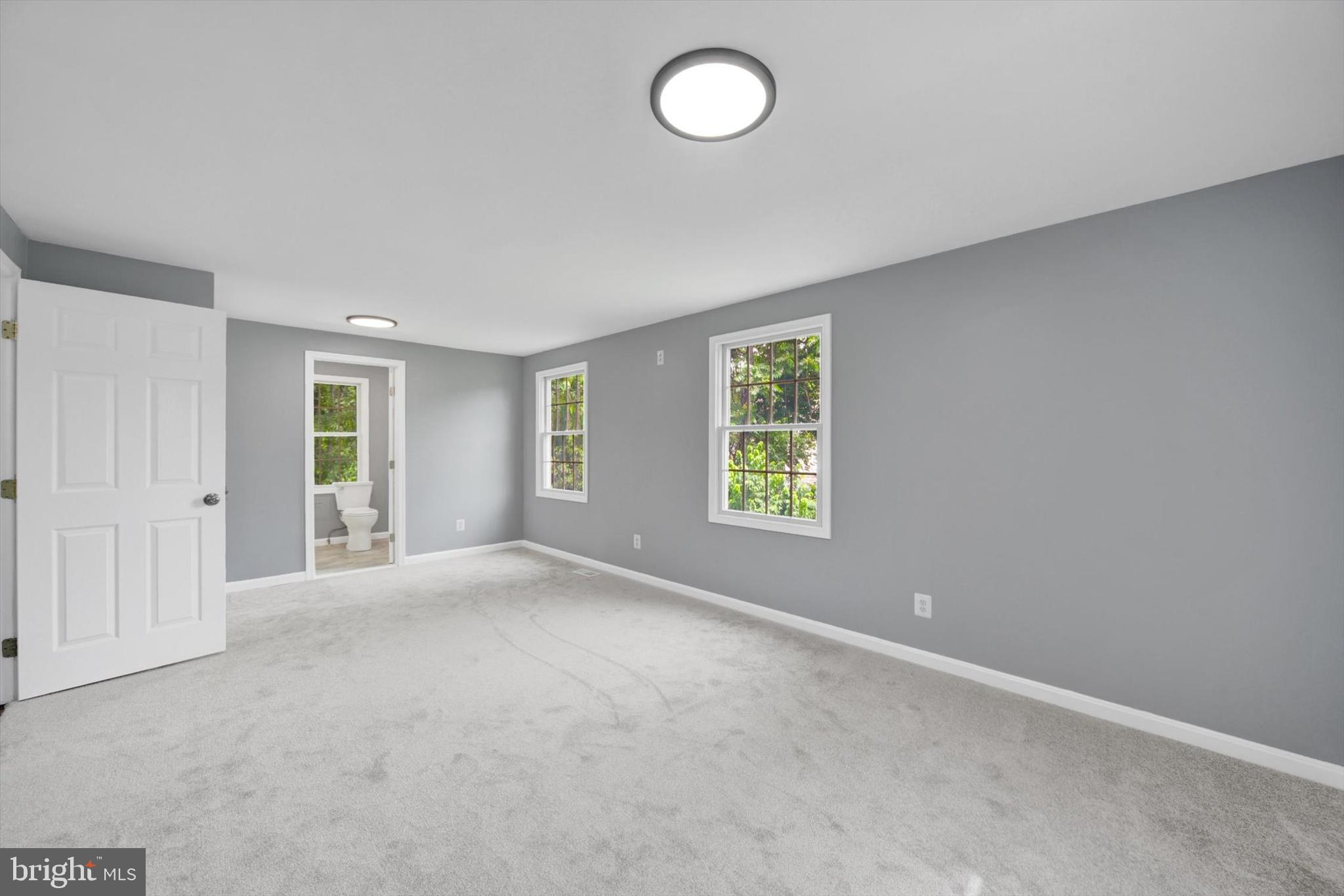 220 Sandhill Road Baltimore, MD 21221 - Photo 12 of 30