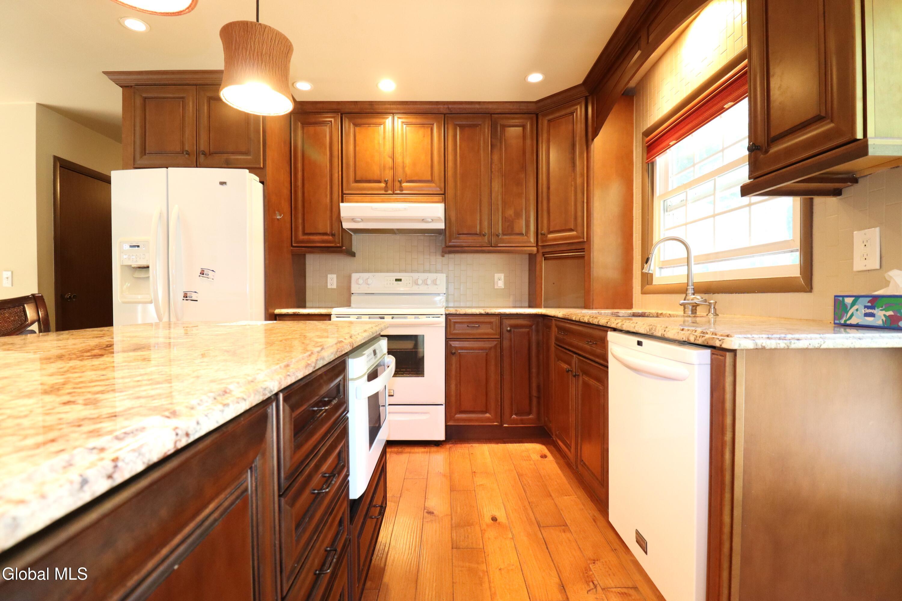 52 Biechman Road Coeymans, NY 12143 - Photo 7 of 50 IMG_0601