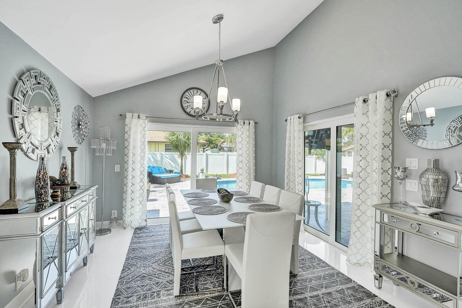 359 South Country Club Boulevard Boca Raton, FL 33487 - Photo 13 of 63 0122F54A-6BB4-4CF1-BB6E-89AE2EE747E7