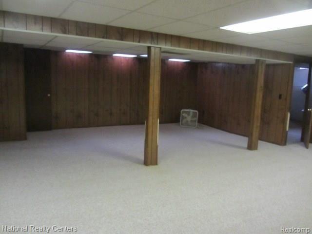 30045 Rambling Road Southfield, MI 48076 - Photo 17 of 25