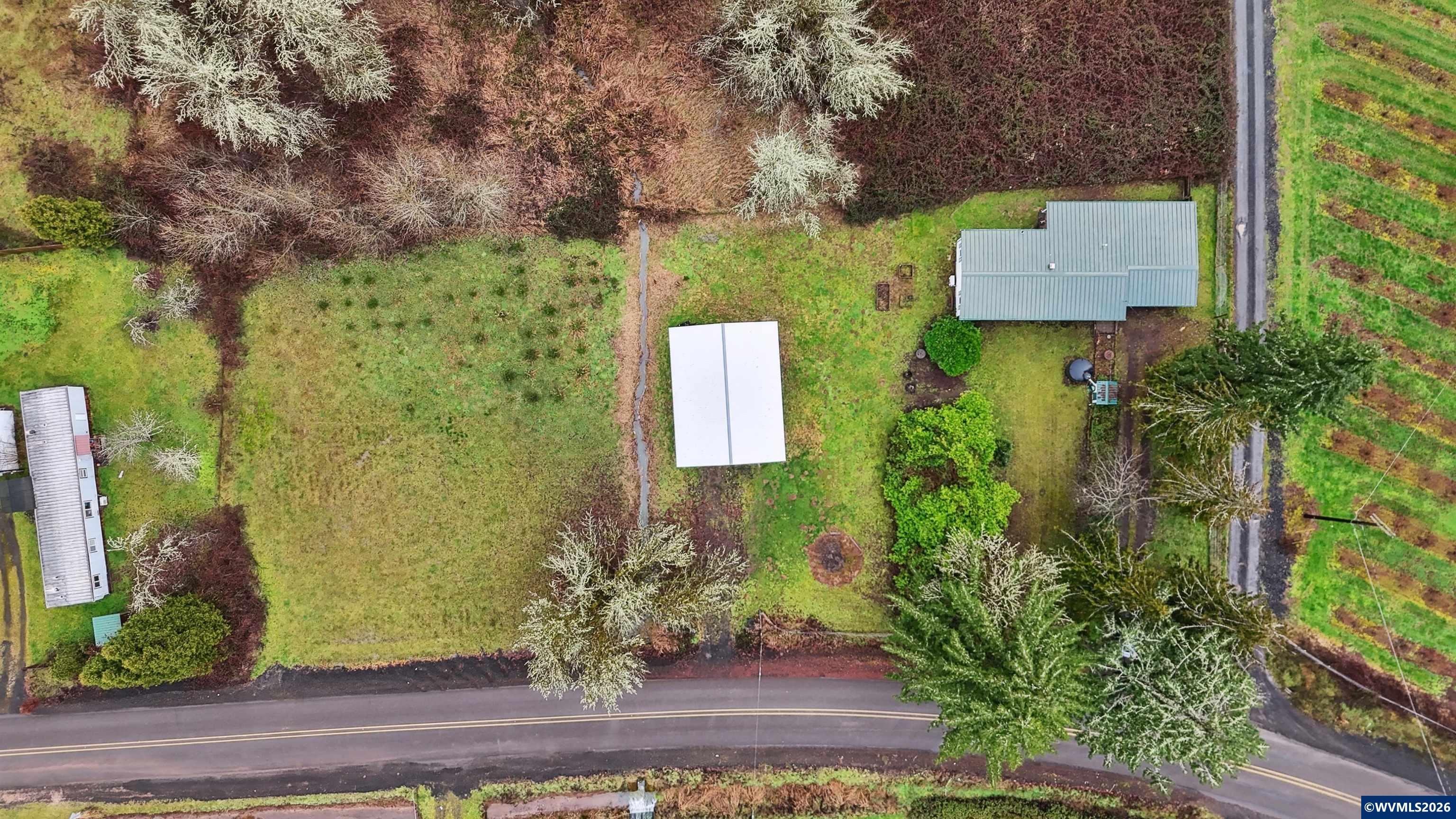 27329 Rowell Hill Road Sweet Home, OR 97386 - Photo 36 of 39