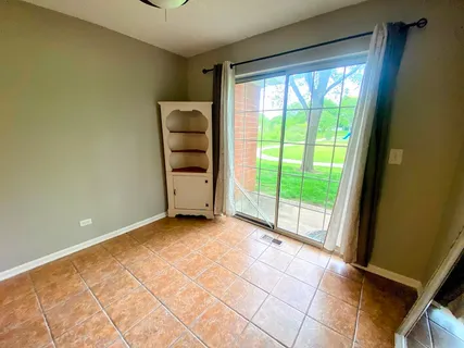 $249,900 | 1338 South Lorraine Road, Unit A, Wheaton, IL 60189
