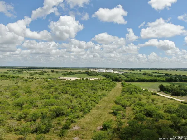 $187,500 | Tract 5 County Rd 208, Hobson, TX 78117