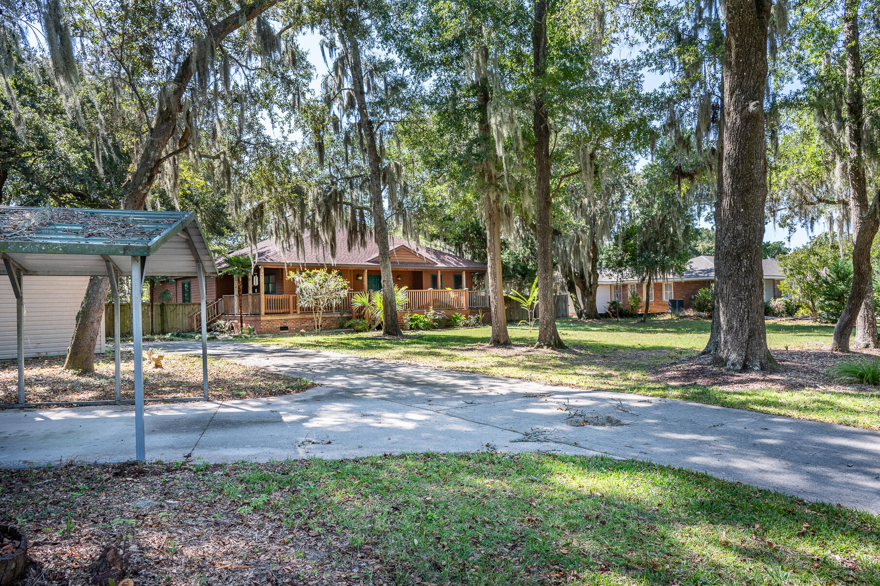 463 Japonica Road Mount Pleasant, SC 29464 - Photo 5 of 42 463Japonica-25