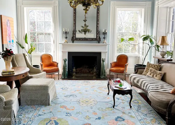 $2,300,000 | 8747 River Road, Natchez, MS 39120