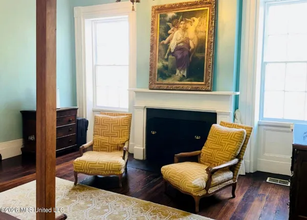 $2,300,000 | 8747 River Road, Natchez, MS 39120