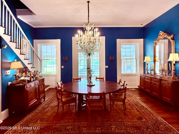 $2,300,000 | 8747 River Road, Natchez, MS 39120