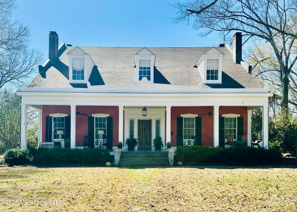 $2,300,000 | 8747 River Road, Natchez, MS 39120