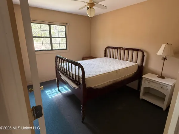 $2,300,000 | 8747 River Road, Natchez, MS 39120