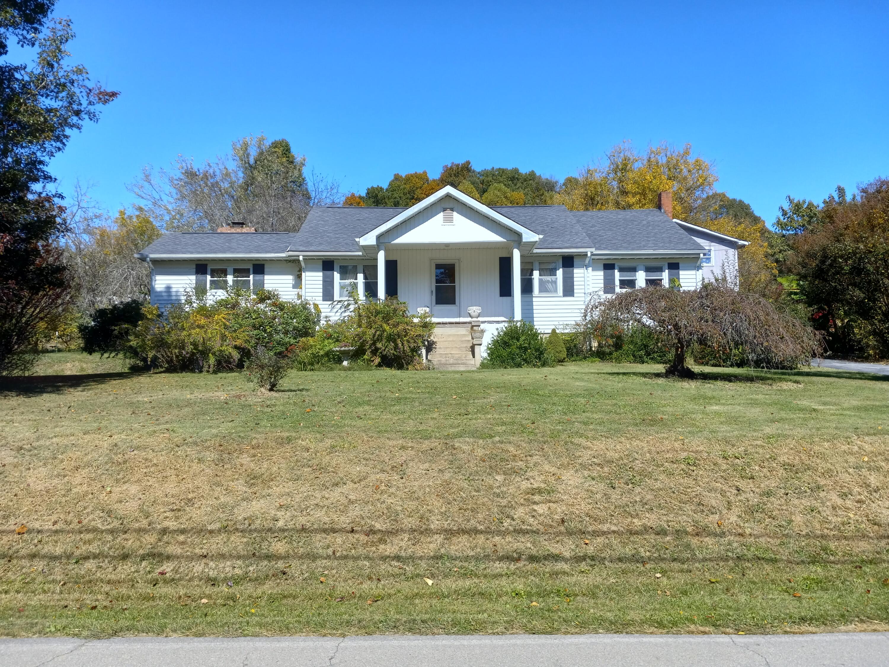 1005 Island Road Blountville, TN 37617 - Photo 1 of 17 Front View