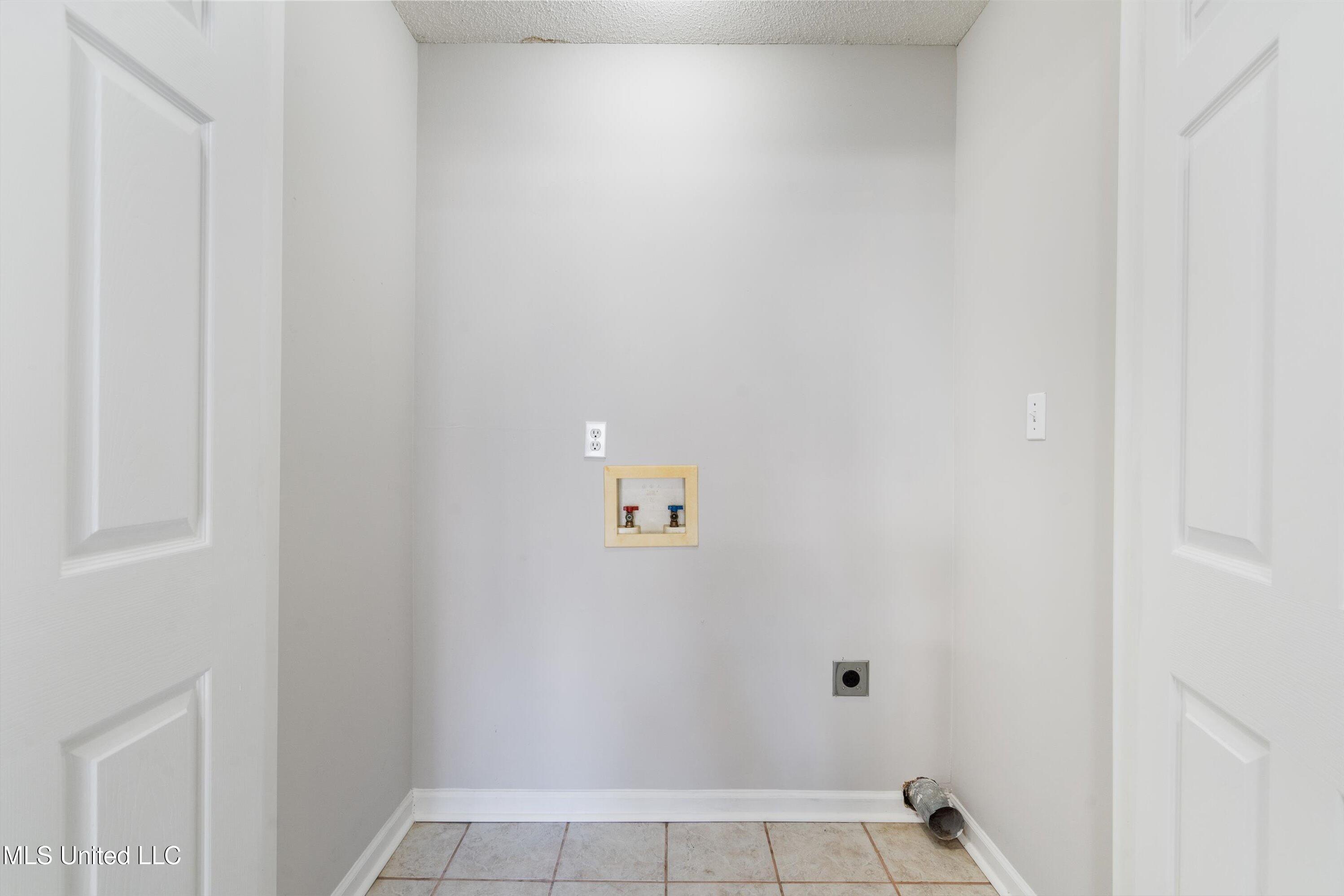 140 Embry Road Byhalia, MS 38611 - Photo 20 of 31 19-DSC9565