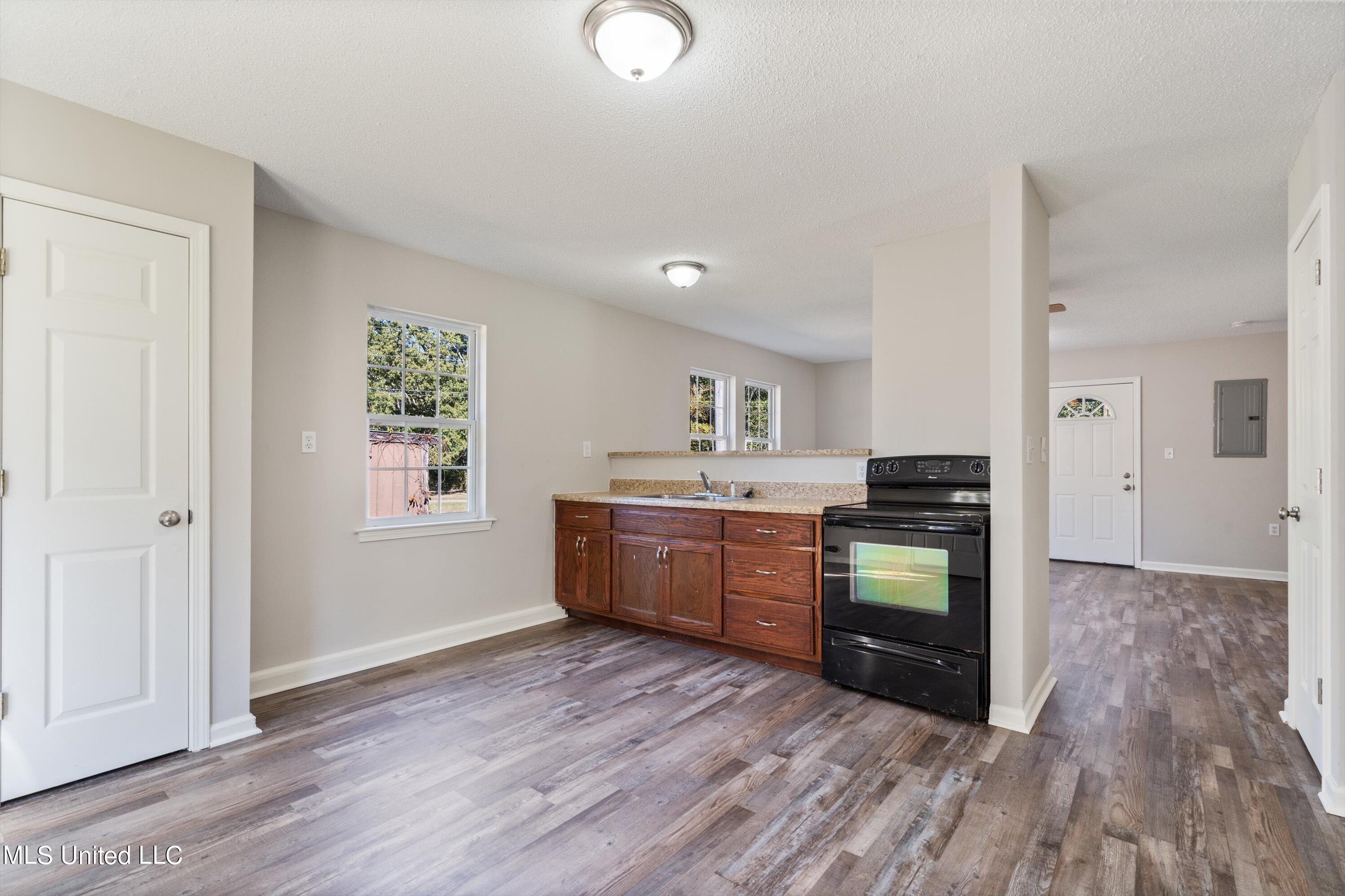 140 Embry Road Byhalia, MS 38611 - Photo 23 of 31 22-DSC9585