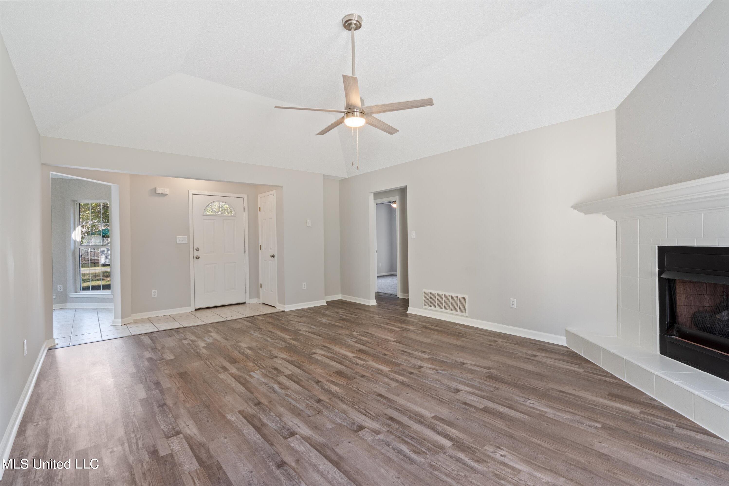 140 Embry Road Byhalia, MS 38611 - Photo 7 of 31 06-DSC9485