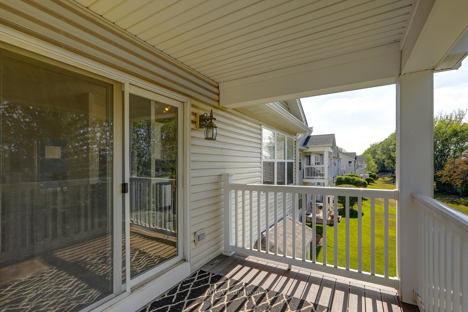 359 Ridge Road North Aurora, IL 60542 - Photo 7 of 35