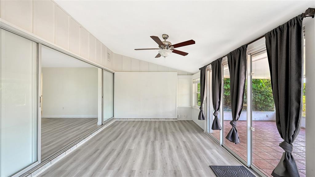 2512 Post Road Sarasota, FL 34231 - Photo 16 of 35