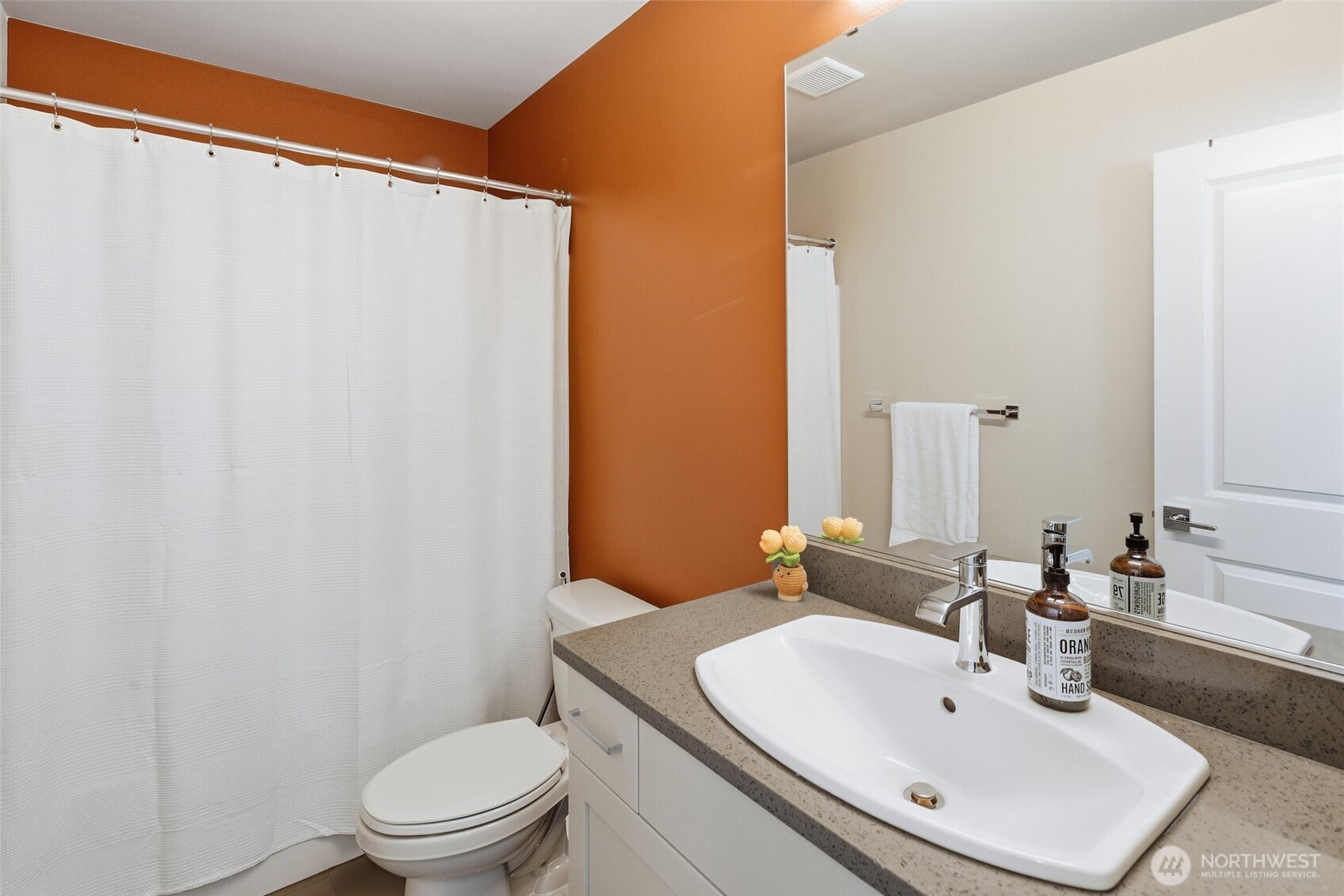 19611 3rd Drive Southeast, Unit 22 Bothell, WA 98012 - Photo 26 of 38
