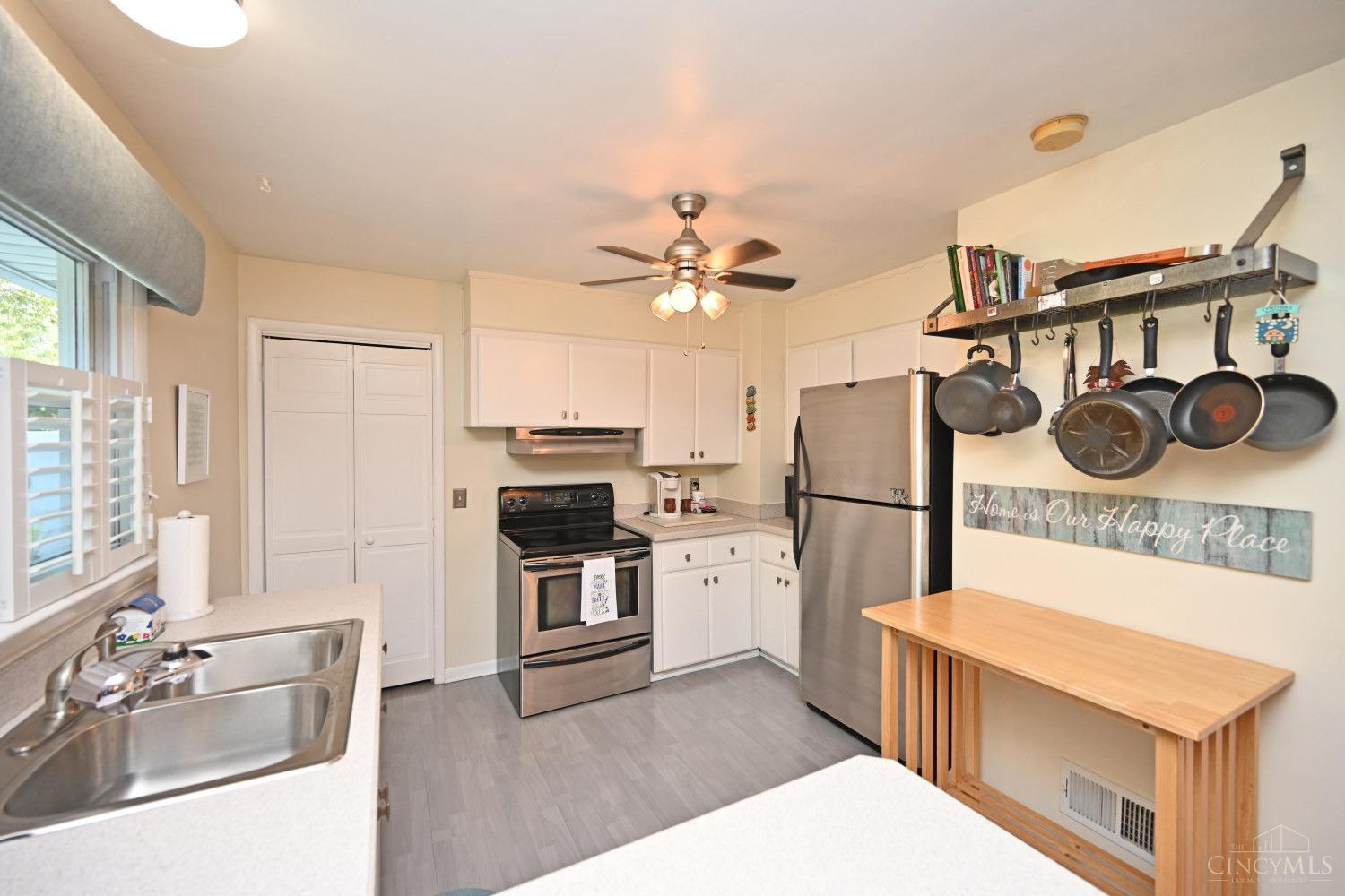 8704 Livingston Road Cincinnati, OH 45251 - Photo 18 of 89 Gallery Image 18