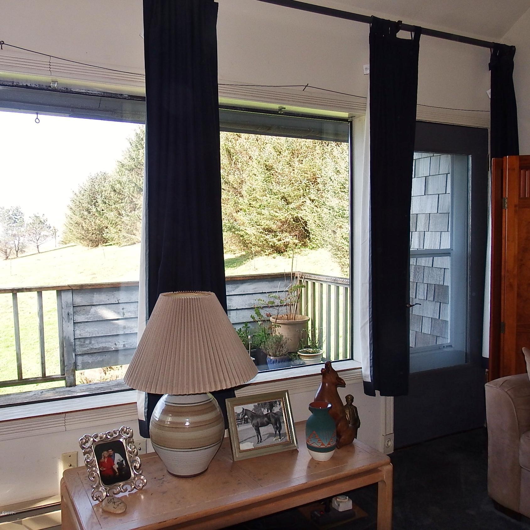 6205 Scherzinger Road Neskowin, OR 97149 - Photo 13 of 88 Living Room