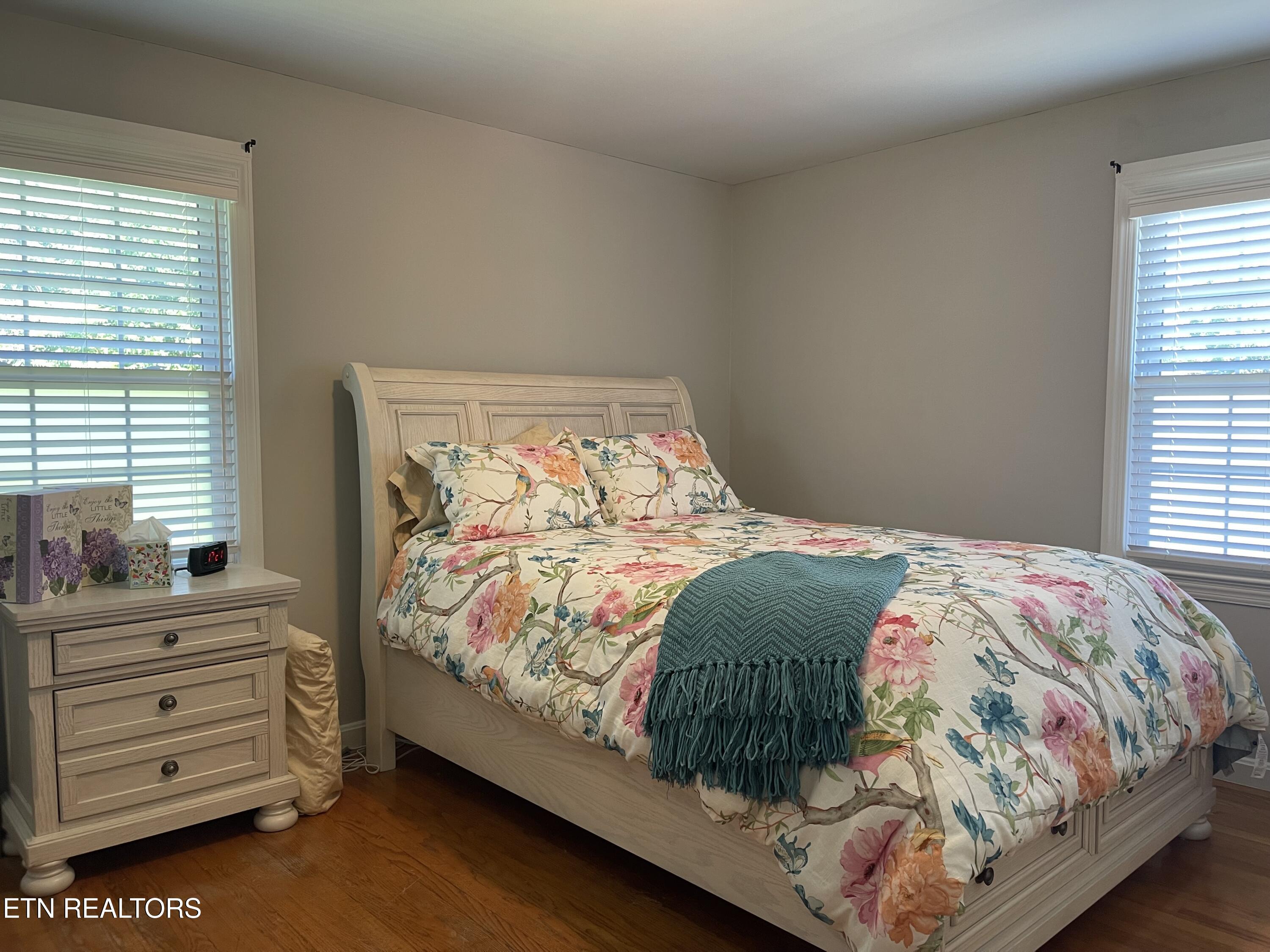 217 West Hicks Street Clinton, TN 37716 - Photo 30 of 41 IMG_5296