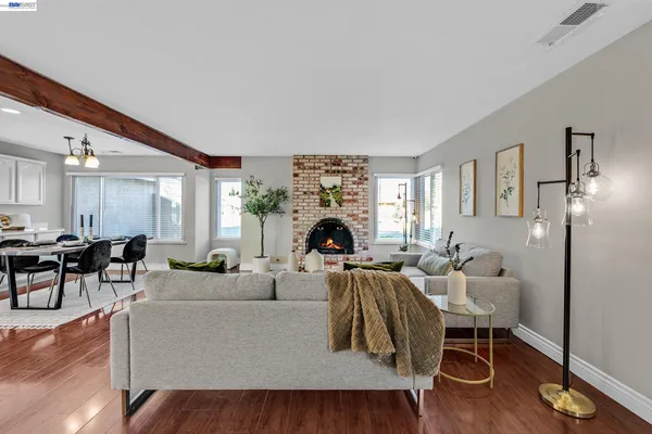 $1,000,000 | 2376 Broadmoor Street, Livermore, CA 94551
