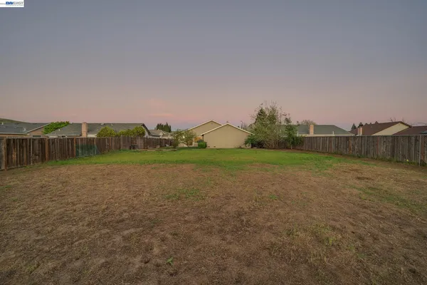 $1,000,000 | 2376 Broadmoor Street, Livermore, CA 94551