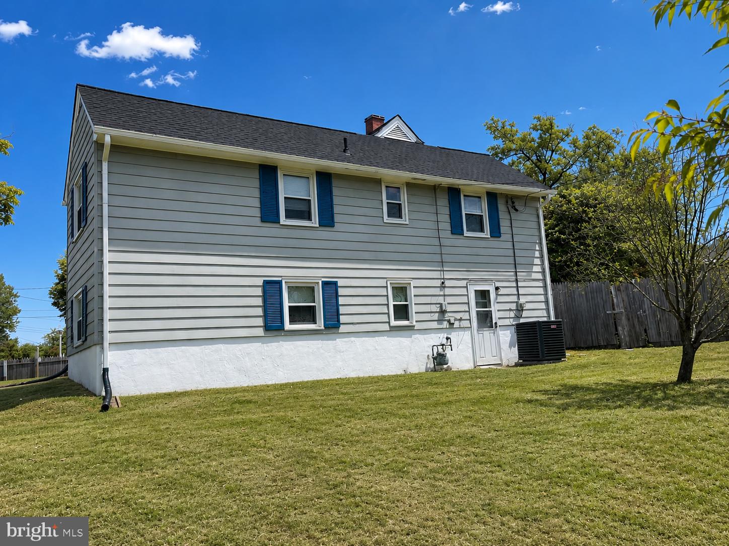 13506 Justice Road Rockville, MD 20853 - Photo 3 of 35 Gallery Image 3