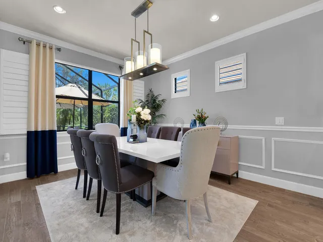 $1,595,000 | 7412 Winding Cypress Drive, Naples, FL 34114