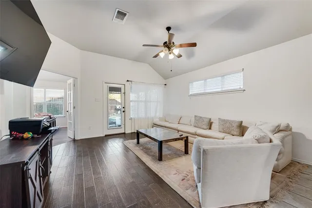 $369,999 | 11916 Long Stone Drive, Burleson, TX 76028