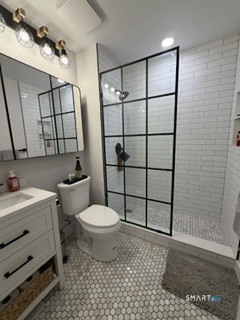 102 Old Barn Road West Stamford, CT 06905 - Photo 5 of 14