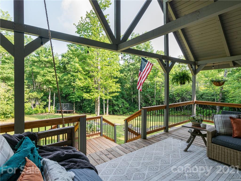 35 Longview Ridge Rd Lake Lake Toxaway, NC 28747 - Photo 3 of 41 Gallery Image 3