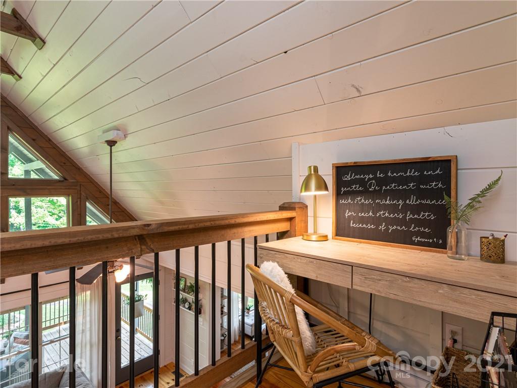 35 Longview Ridge Rd Lake Lake Toxaway, NC 28747 - Photo 21 of 41 Gallery Image 21