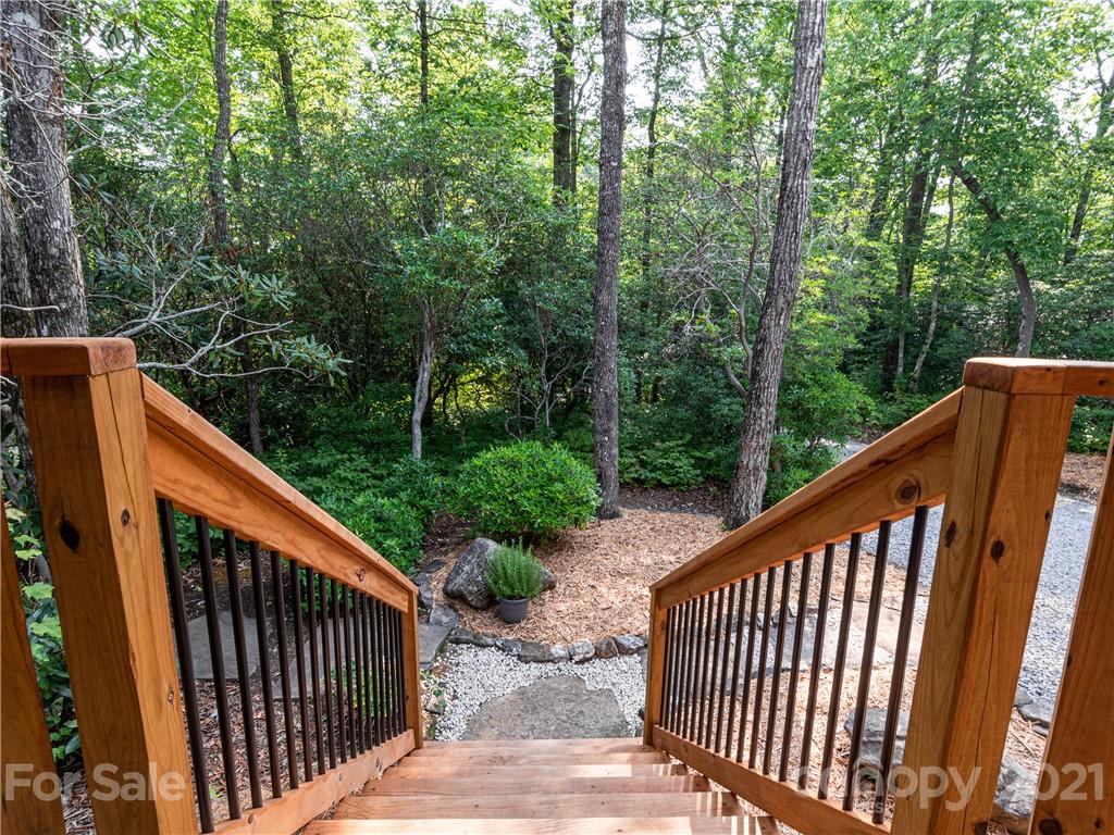 35 Longview Ridge Rd Lake Lake Toxaway, NC 28747 - Photo 30 of 41 Gallery Image 30