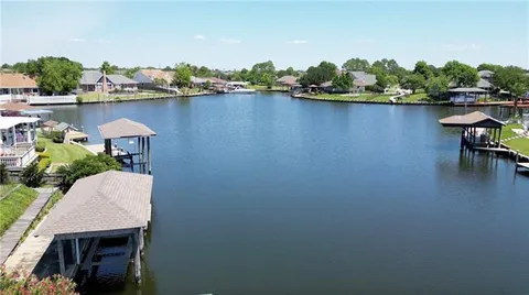 $300,000 | 117 Gretel Cove, Slidell, LA 70458