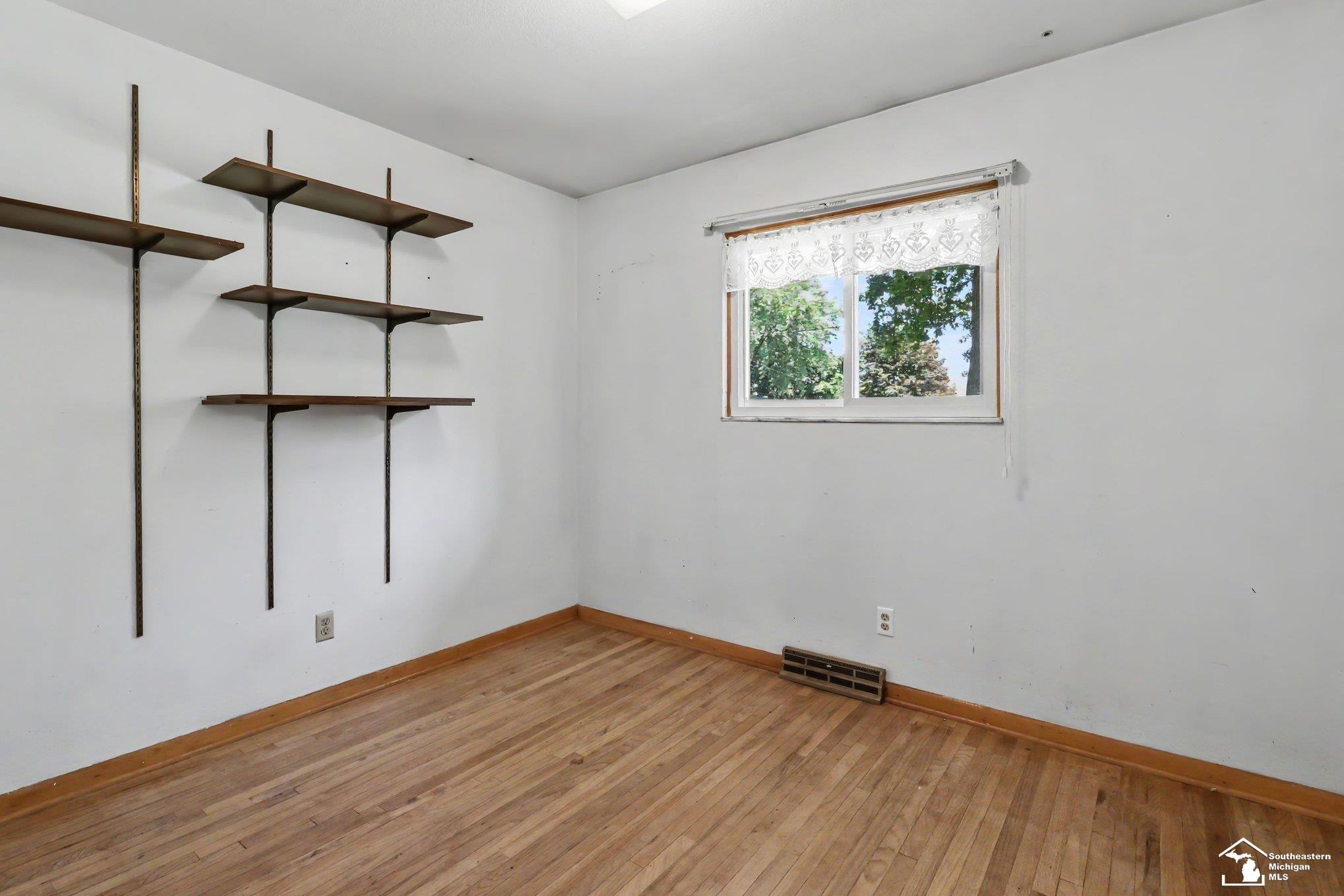 7441 Indian Road Temperance, MI 48182 - Photo 23 of 27