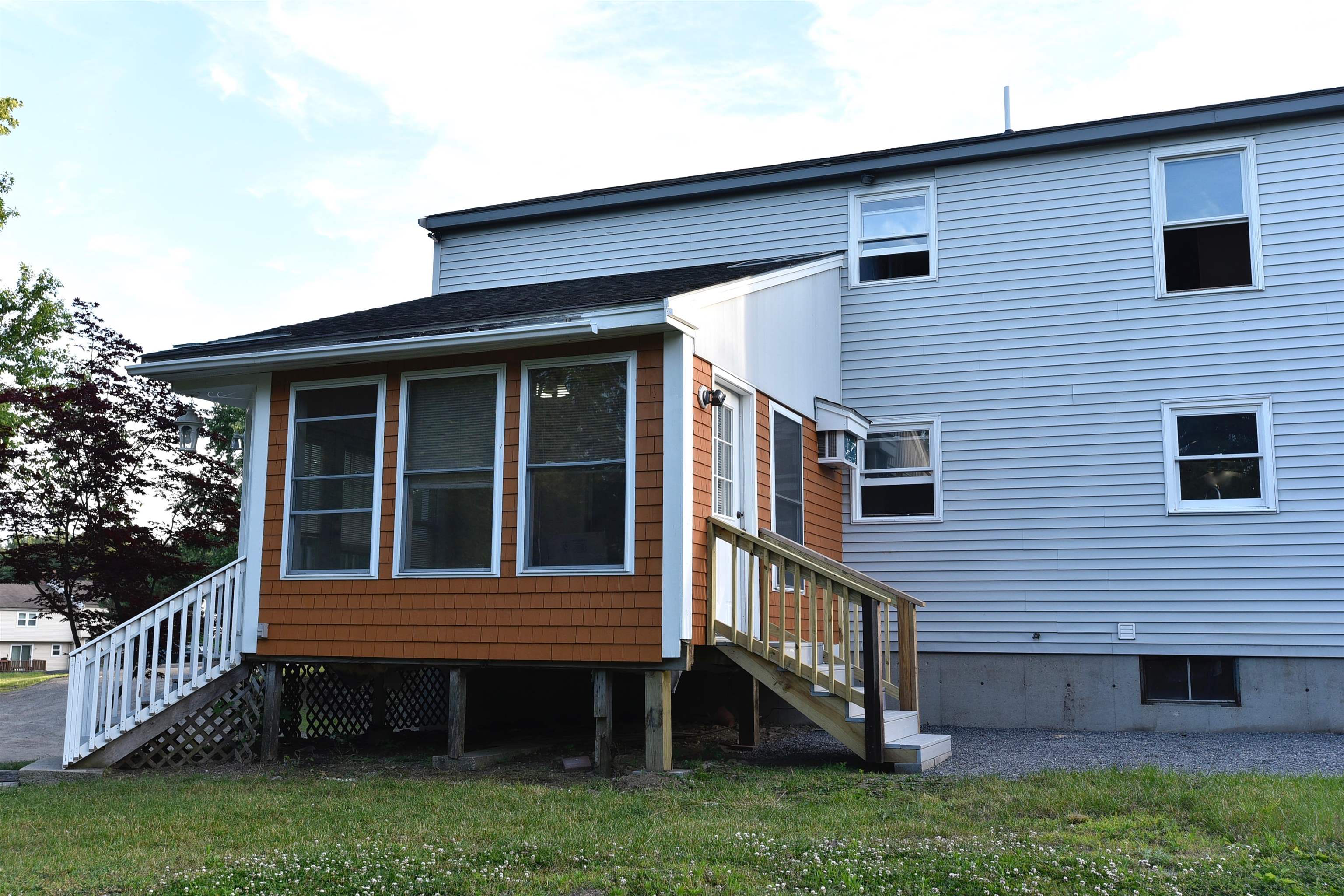 6 Valley Street Derry, NH 03038 - Photo 3 of 26