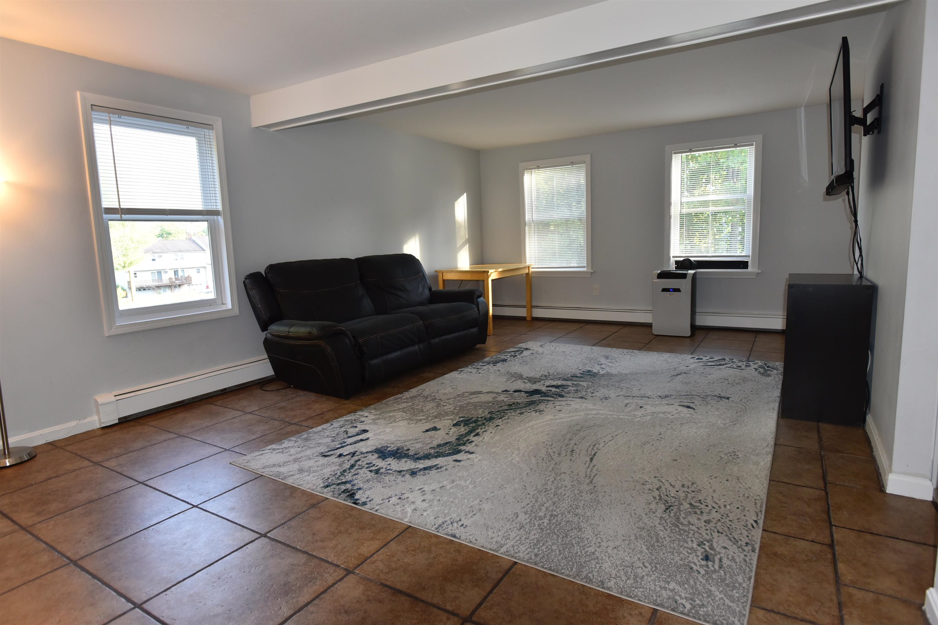 6 Valley Street Derry, NH 03038 - Photo 8 of 26