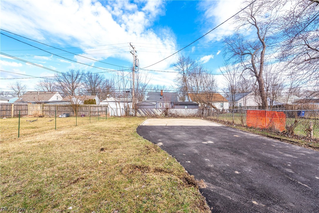 18812 Homeway Road Cleveland, OH 44135 - Photo 33 of 35 Gallery Image 33