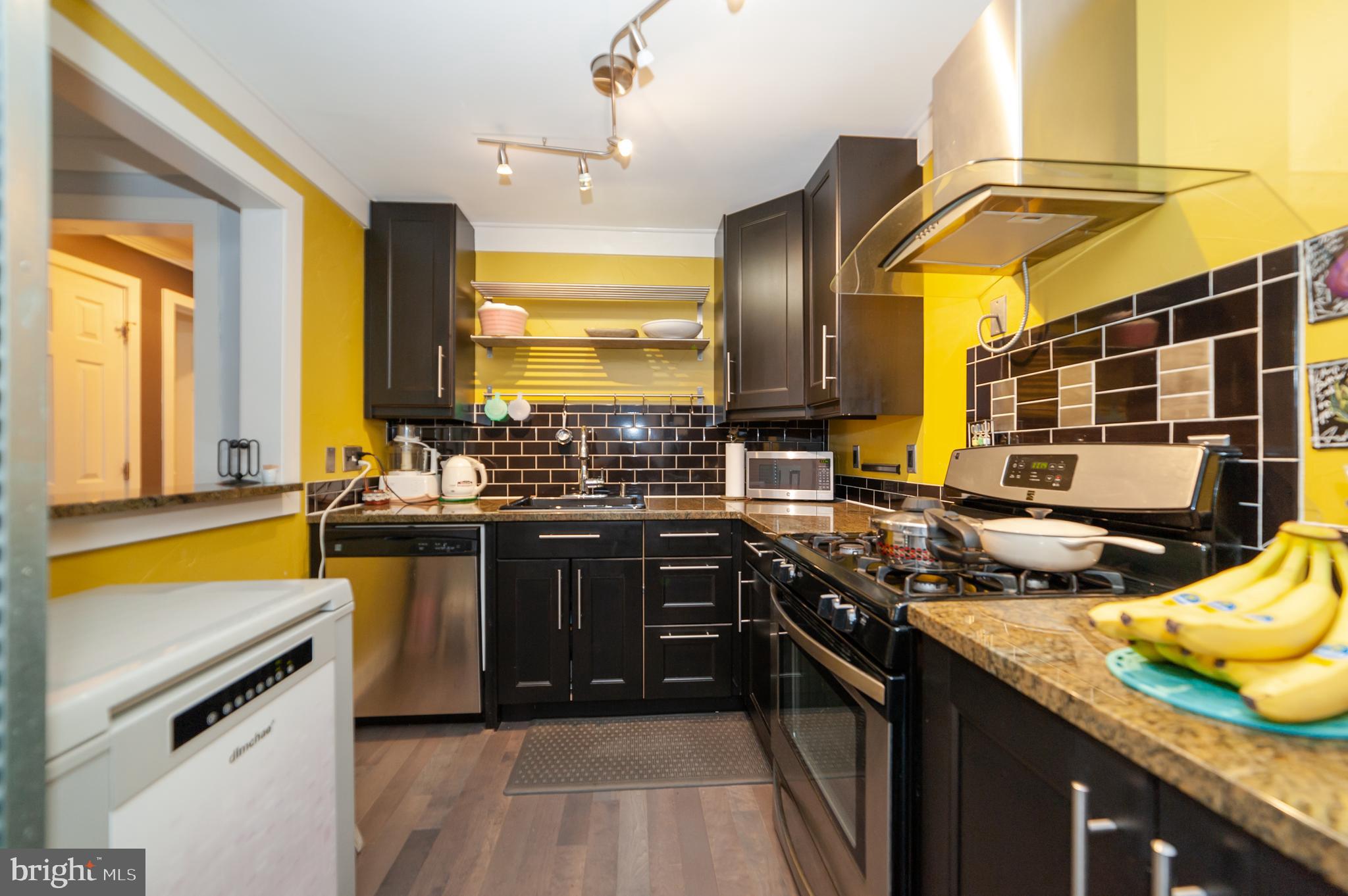 20960 Timber Ridge Terrace, Unit 201 Ashburn, VA 20147 - Photo 14 of 24 Gallery Image 14