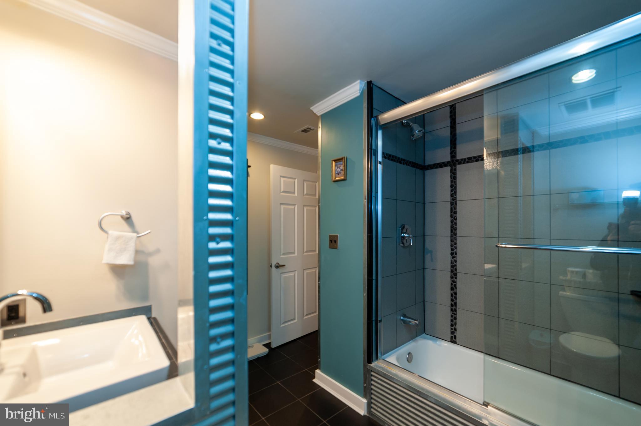20960 Timber Ridge Terrace, Unit 201 Ashburn, VA 20147 - Photo 22 of 24 Gallery Image 22