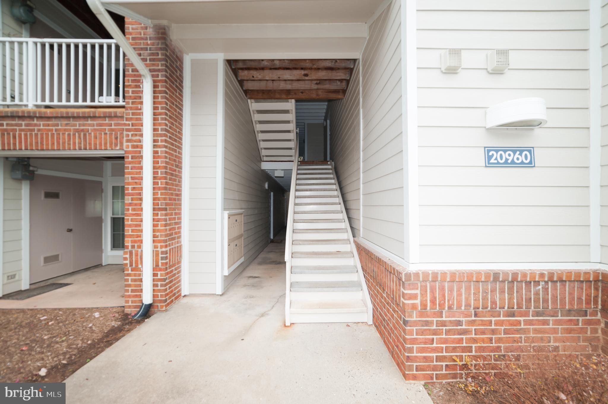 20960 Timber Ridge Terrace, Unit 201 Ashburn, VA 20147 - Photo 4 of 24 Gallery Image 4