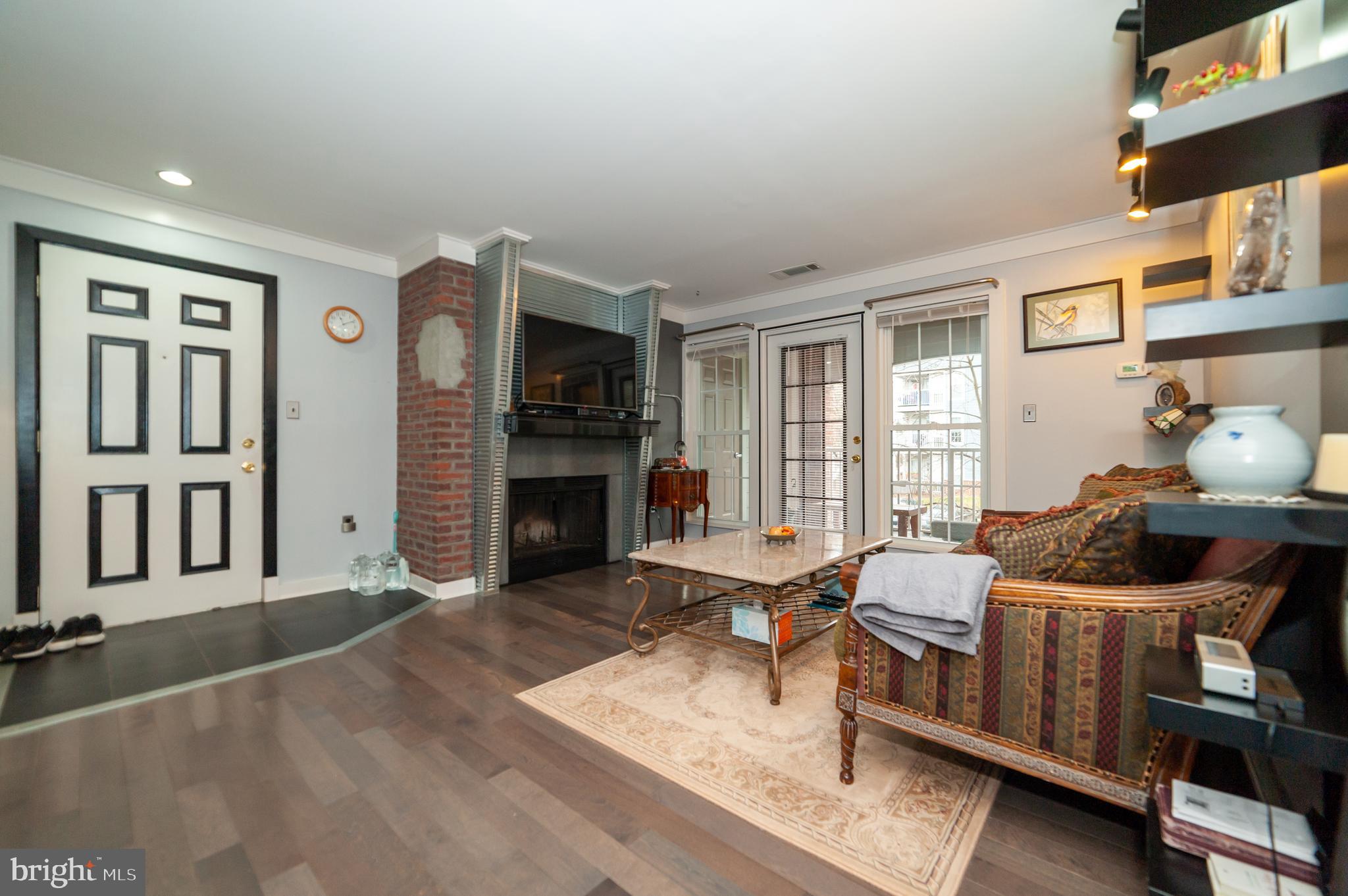 20960 Timber Ridge Terrace, Unit 201 Ashburn, VA 20147 - Photo 9 of 24 Gallery Image 9