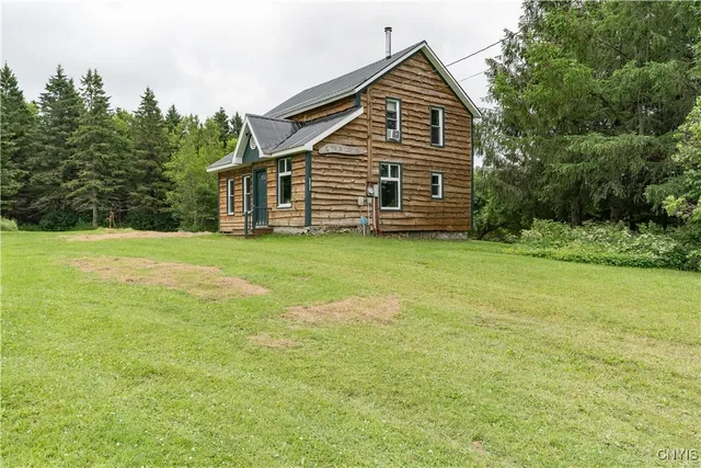 $375,000 | 5636 Salmon River Road, Montague, NY 13367