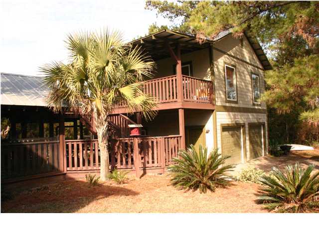 461 Bay Grove Road Freeport, FL 32439 - Photo 13 of 18 a view of a house with a yard