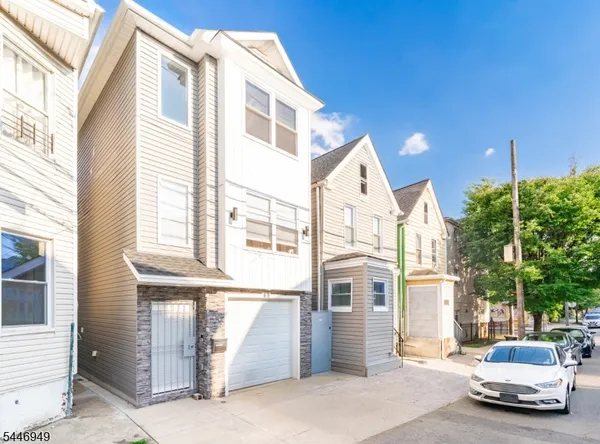 $550,000 | 49 North 5th Street, Newark, NJ 07107