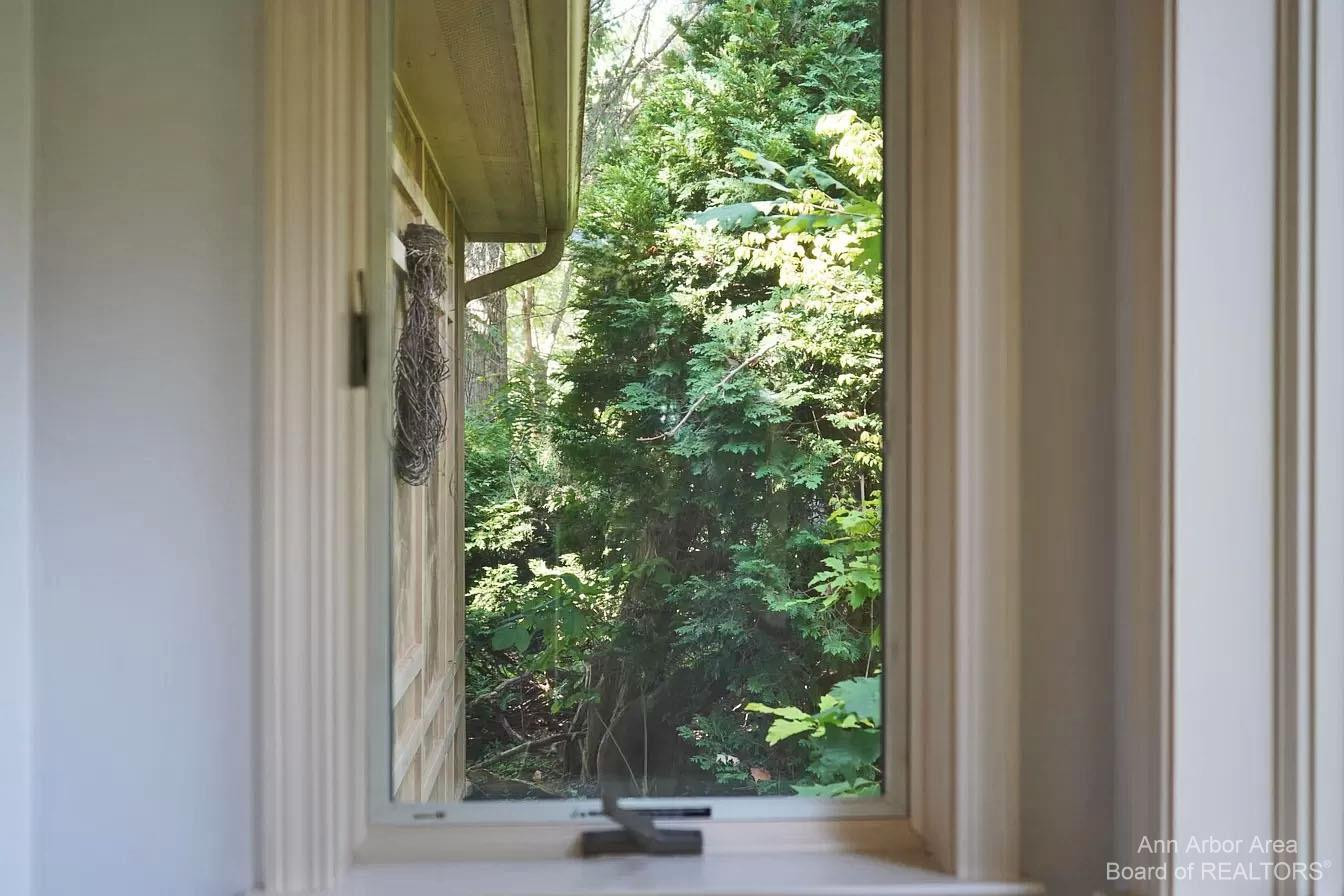 611 Robin Road Ann Arbor, MI 48103 - Photo 24 of 31 Photo 27