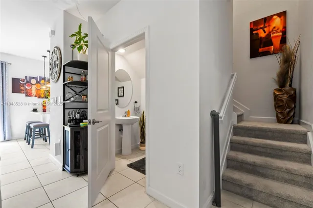 a view of entryway and hall